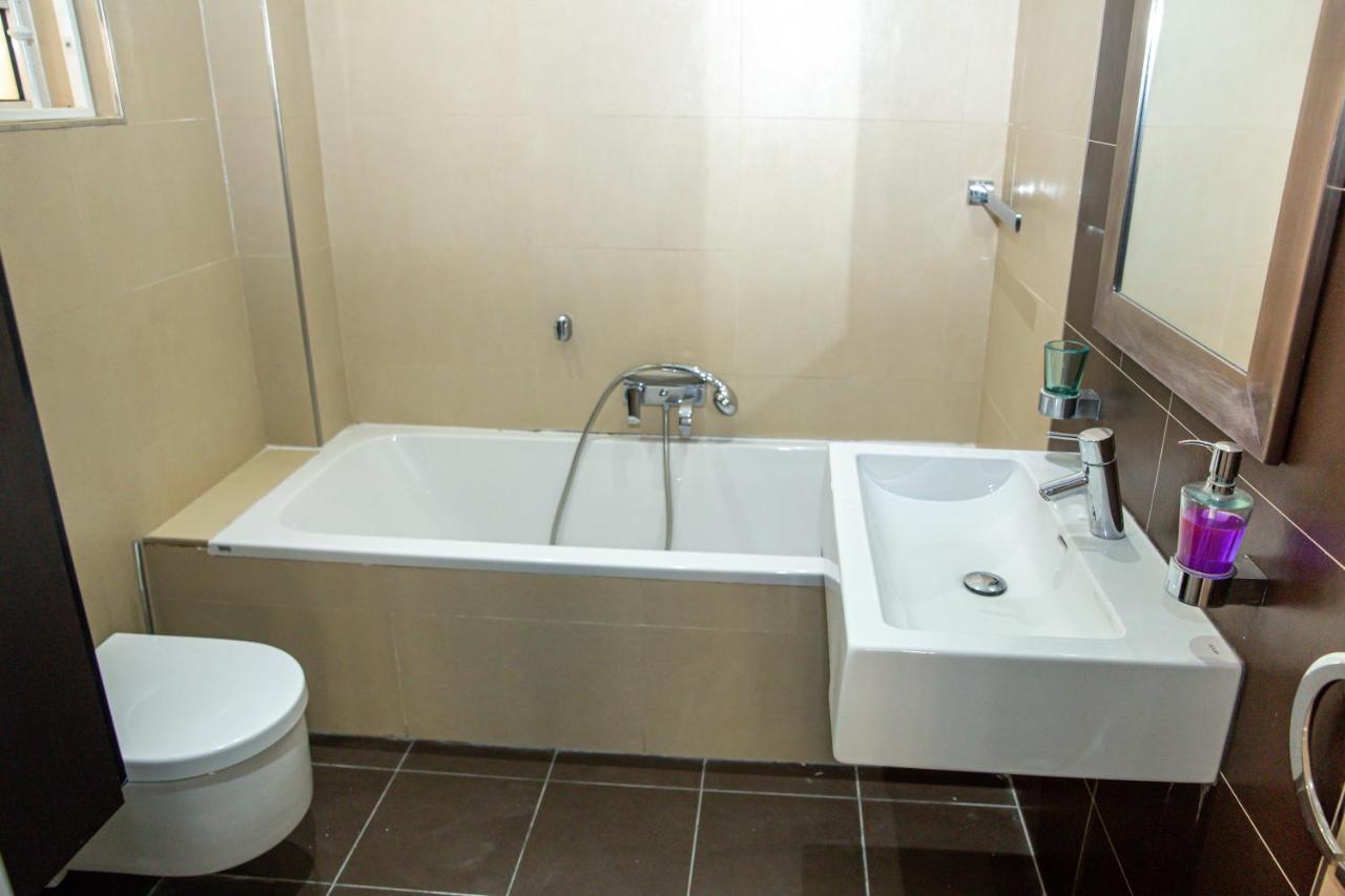 شقة Dolmen Court Flat 10, Qawra خليج سانت بول المظهر الخارجي الصورة