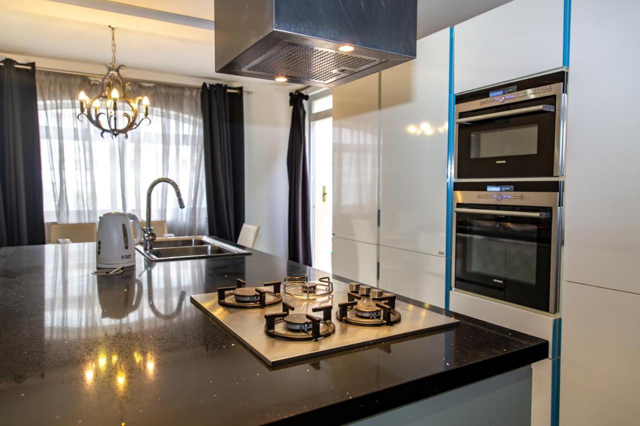 شقة Dolmen Court Flat 10, Qawra خليج سانت بول المظهر الخارجي الصورة